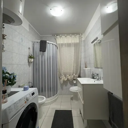 Corso Colombo Apartman *